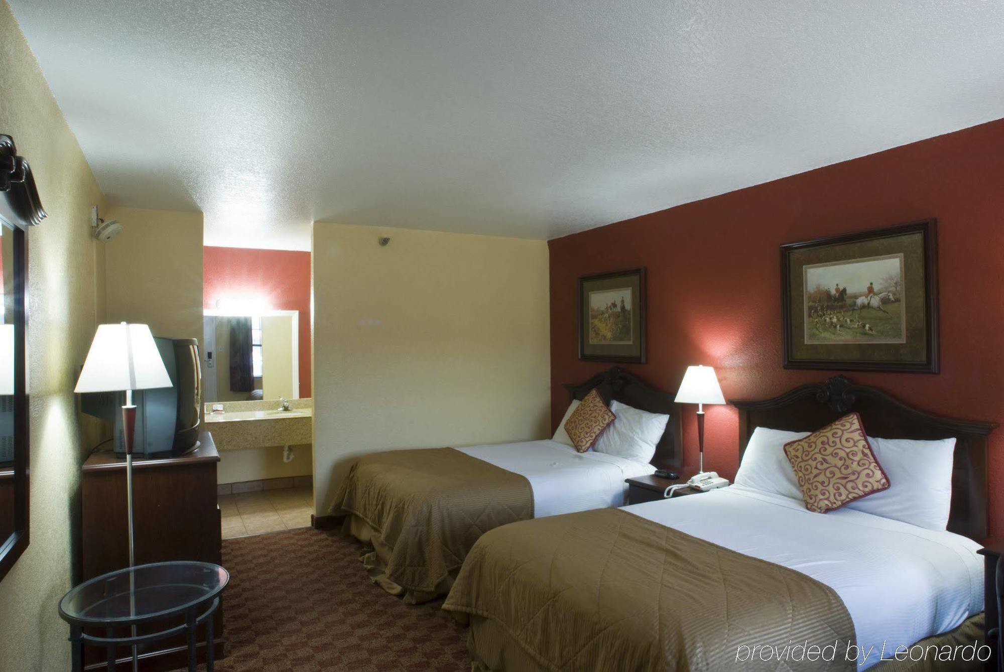 Red Roof Inn College Station Room photo